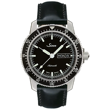 104.010 Sinn 104 St Sa I svart kalvskinn