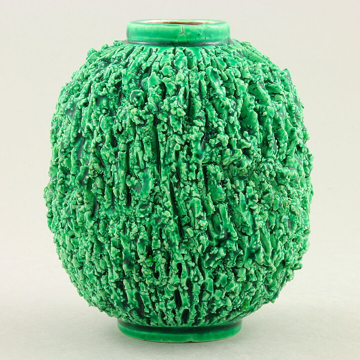 Gunnar Nylund (1936) Green Hedgehog Vase 12 cm