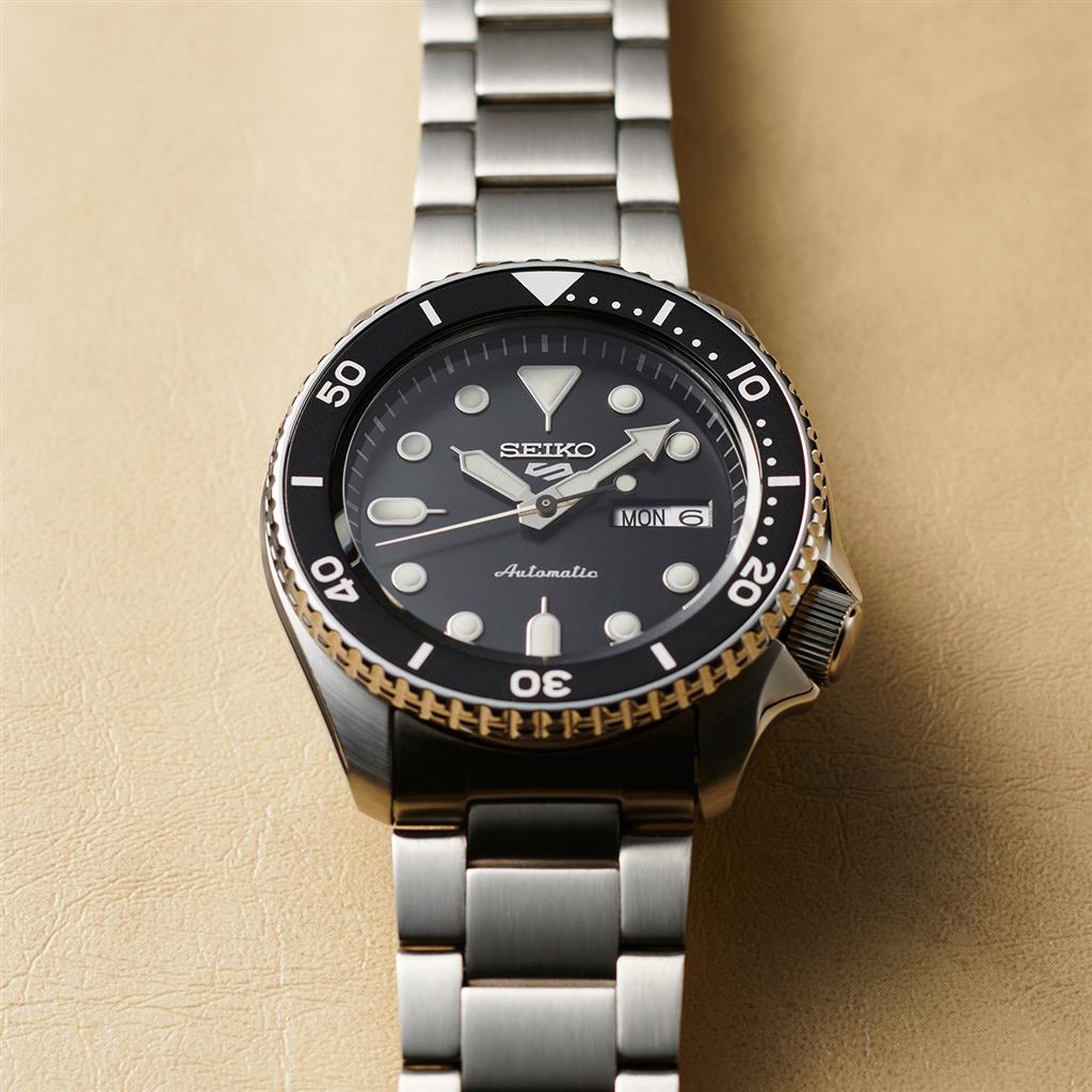 Seiko 5 Sports SRPD55K1 - 5