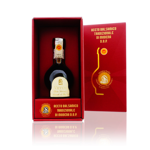 Vetus Balsamico Tradizionale Affinato, 100 ml. Italiensk äkta balsamico från Modena lagrad i 12 år.