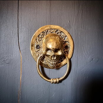 Dörrknackare Liten Guldfärgad - Skull 
