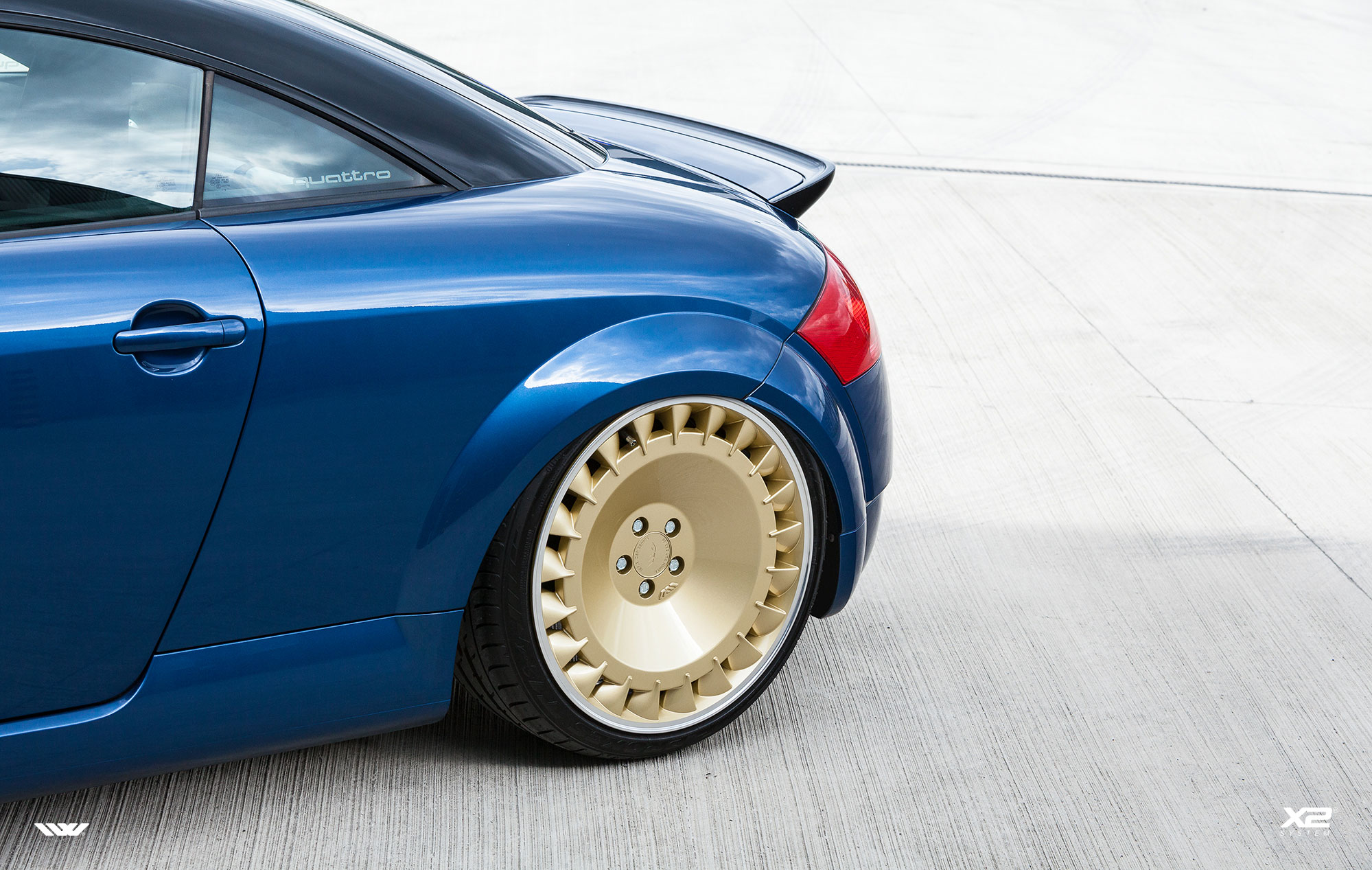18" Ispiri CSRD-TF Vintage Gold/pol 5x112 - 6