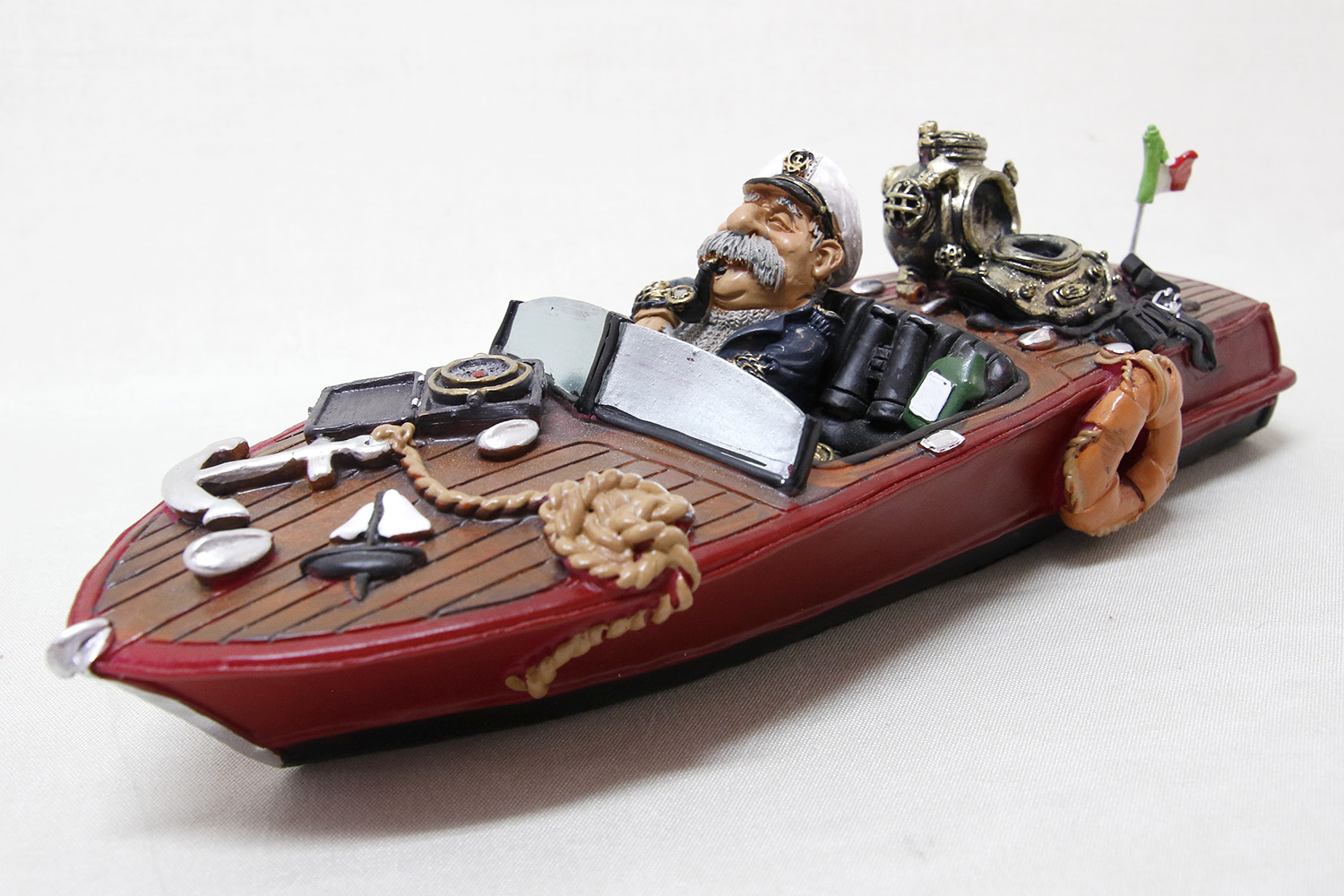 Racing boat money box 28x11x8 cm