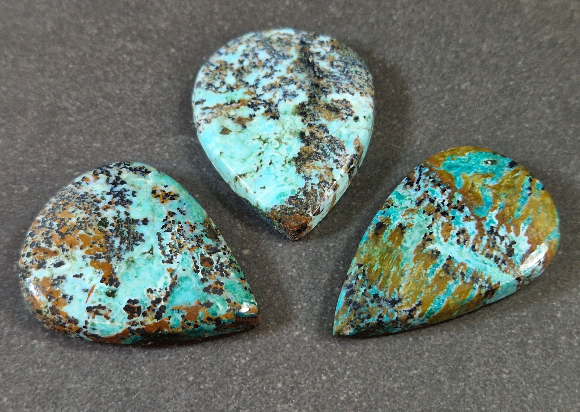  Krysokolla Cabochon - Droppe