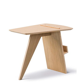 Magazine Sidobord Lackad ek -  Fredericia Furniture