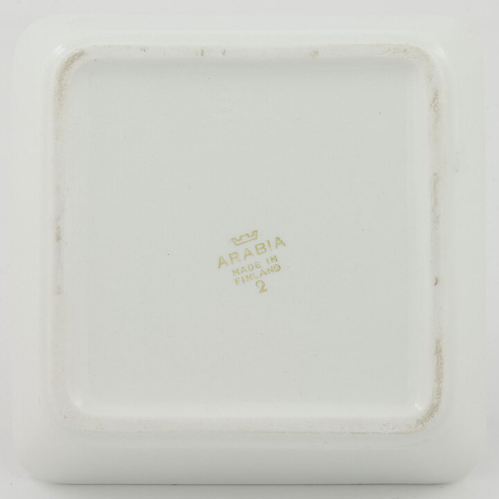 Raija Uosikkinen (Emilia 1959) Quadratic Bowl  with Graphic Motif 14 cm (2)