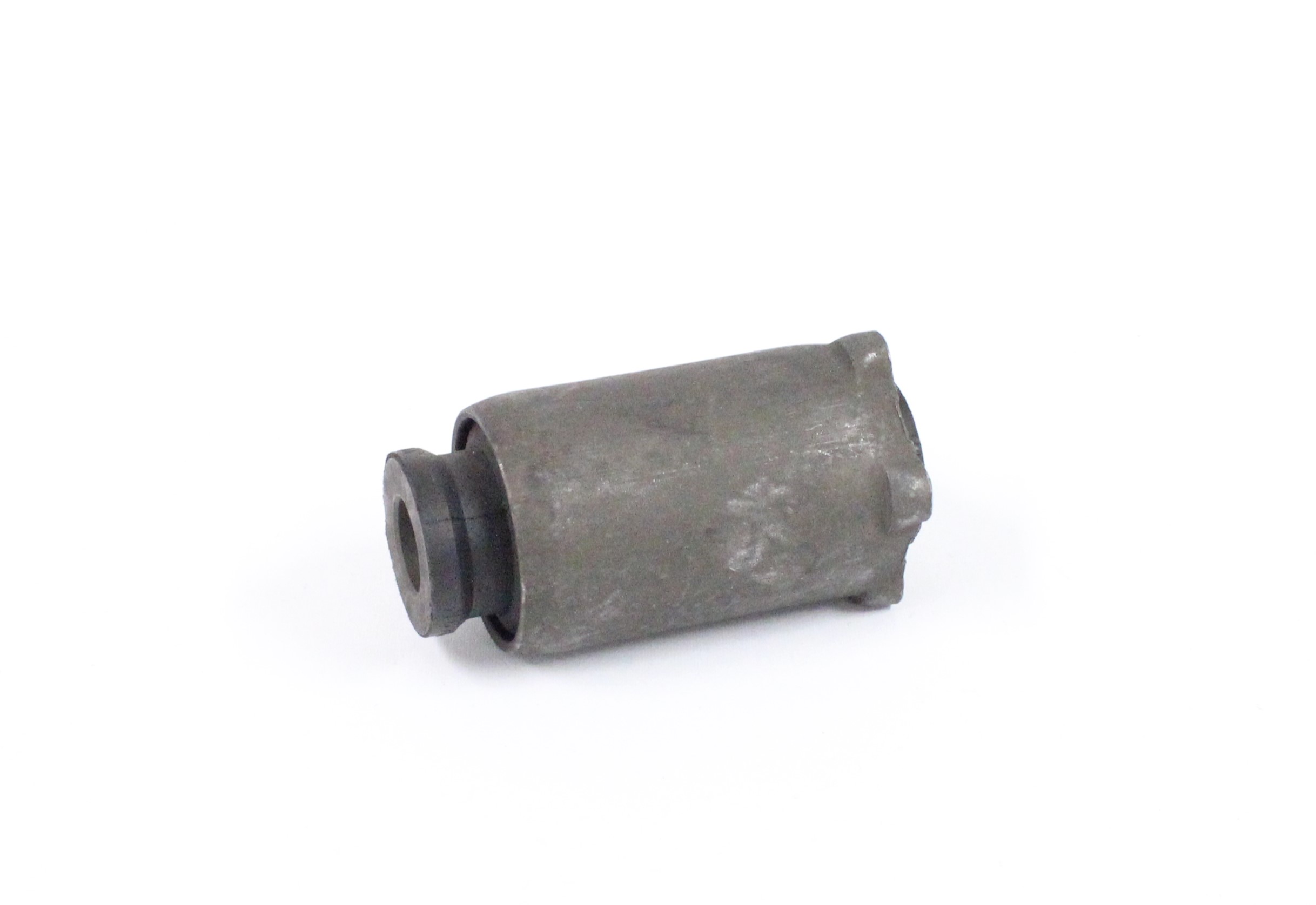 Bushing, bearing housing lower (multilink 1)