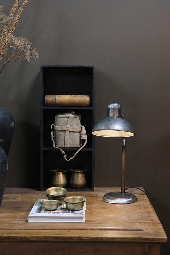 Walentin bordslampa i järn – industriell design - 2