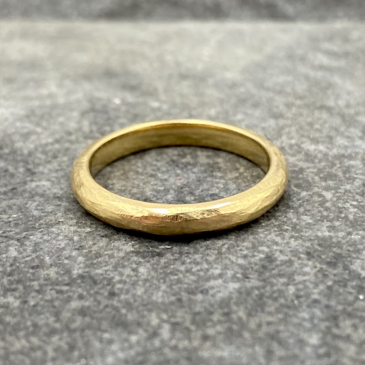 Ring BeRound handgjord yta guld 18 karat - 4