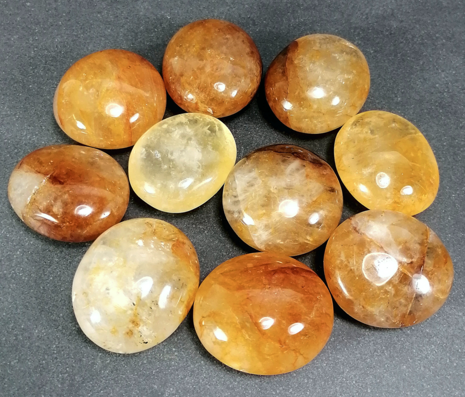 Pebbles "No Worry Stone" - Golden Healer 