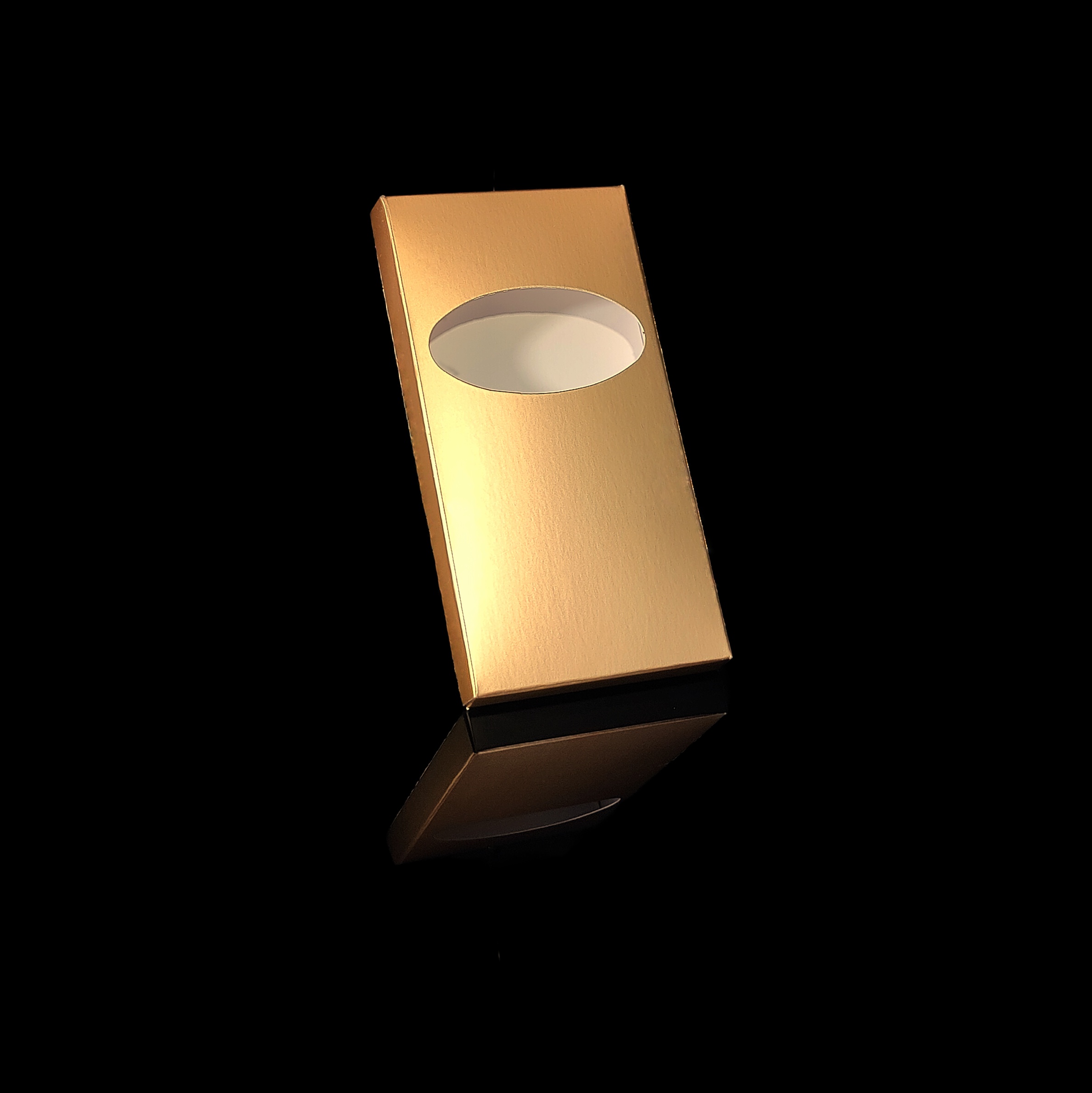 Box for Chocolate Bar, Matt Gold