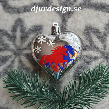 Nr 01 Julkula silver blank hjärta islandshäst blå &  röd 3 vita stärnor.