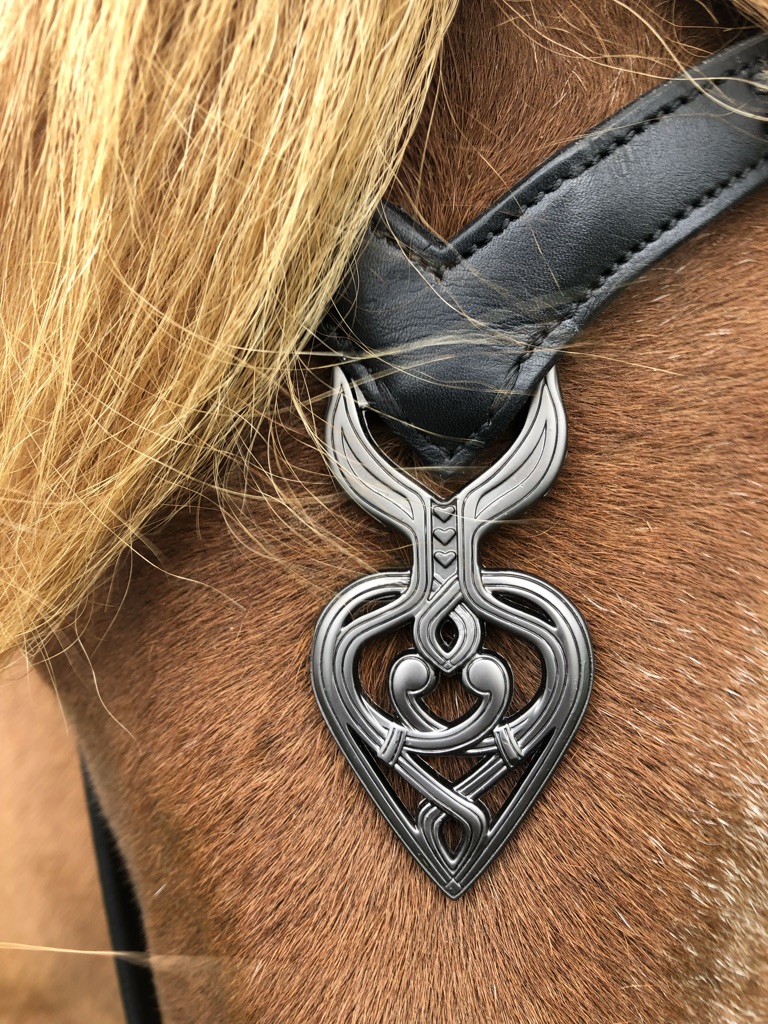 Hugrun Ennislauf Sleipnir huvudlag med flätat V-panband - 2