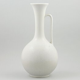 Gunnar Nylund (1950s) White Crystalline Vase with Handle (29 cm)