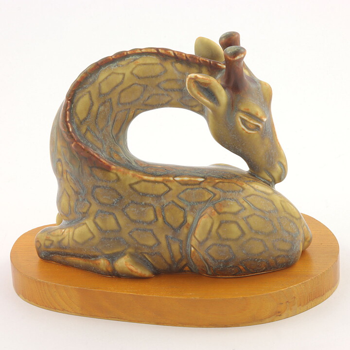 Gunnar Nylund (1950s) Serene Giraffe Figurine 15 cm