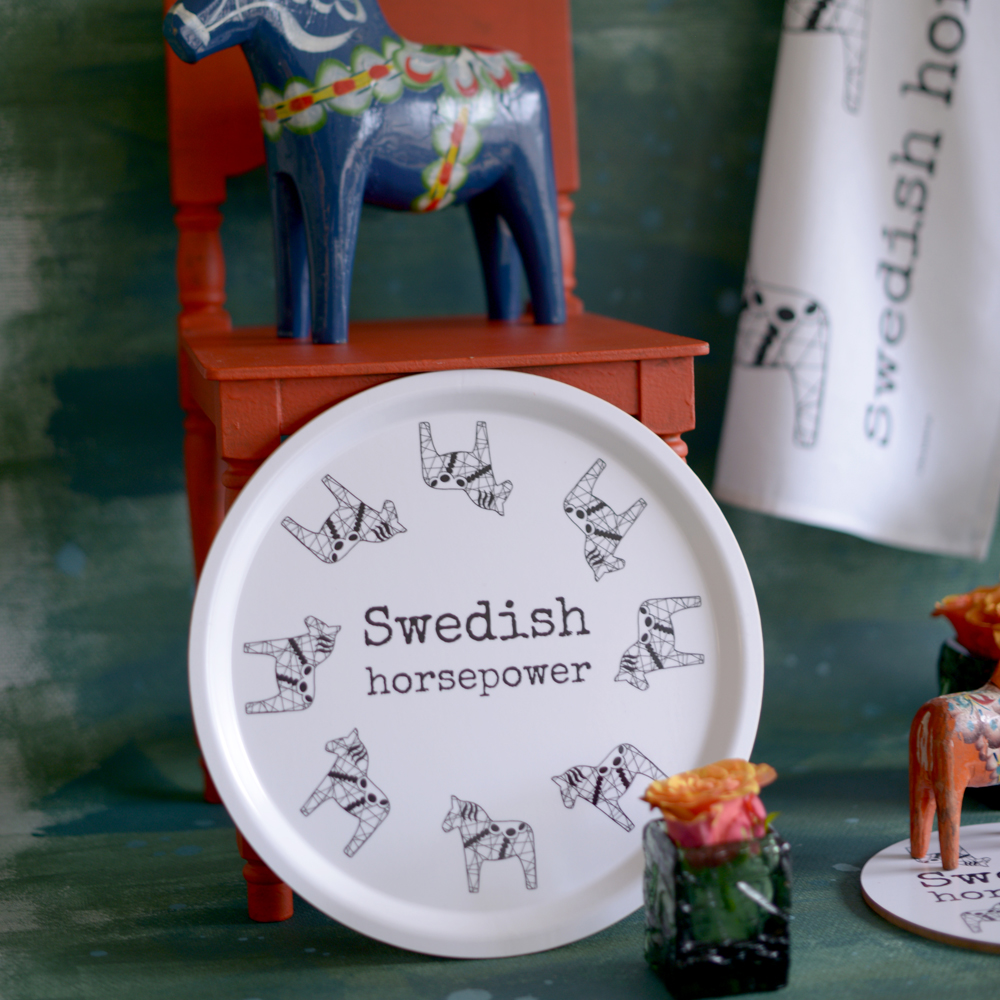 bricka SWEDISH HORSEPOWER 31 cm - UTGÅENDE - 2