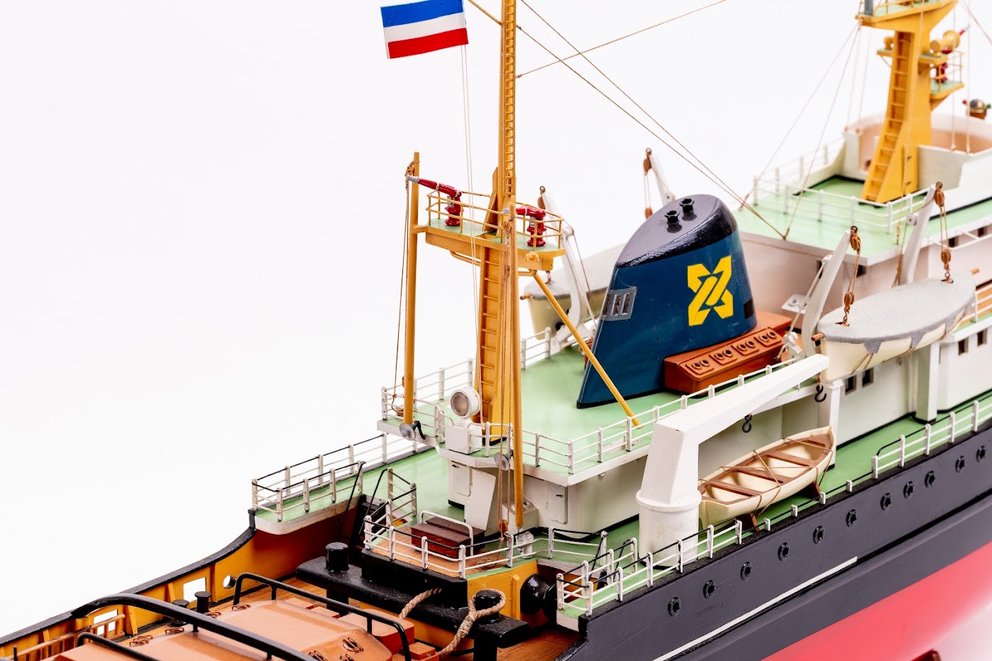 Zwarte Zee träbyggsats (1:90) - 4