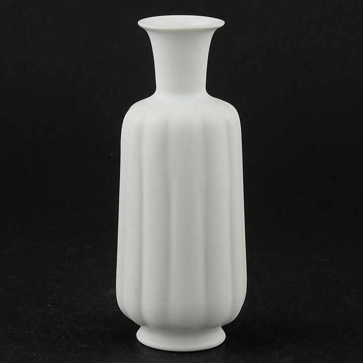 Wilhelm Kåge (1950s) White Studio Vase 12 cm