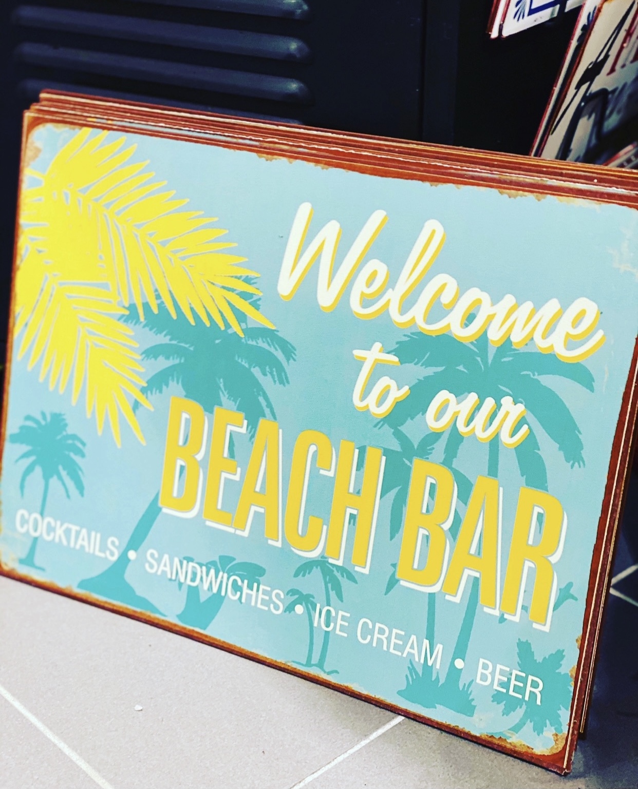 Emaljskylt / Beach bar