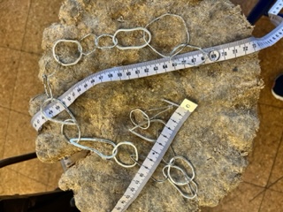 Halsband Design. Länkar med bygellås - 9