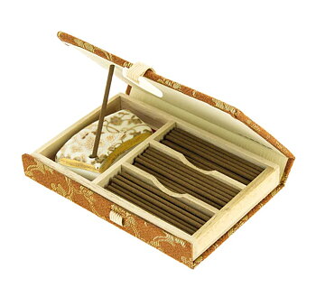 KYARA MOMOYAMA - Exceptional Aloeswood 36 SHORT STICKS