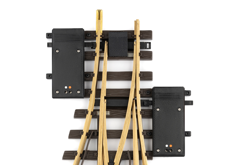 Three way turnout electric R1 - 3