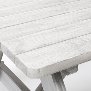 Picnicbord i shabby chic-stil hos Åsen Sommarmöbler i Vara