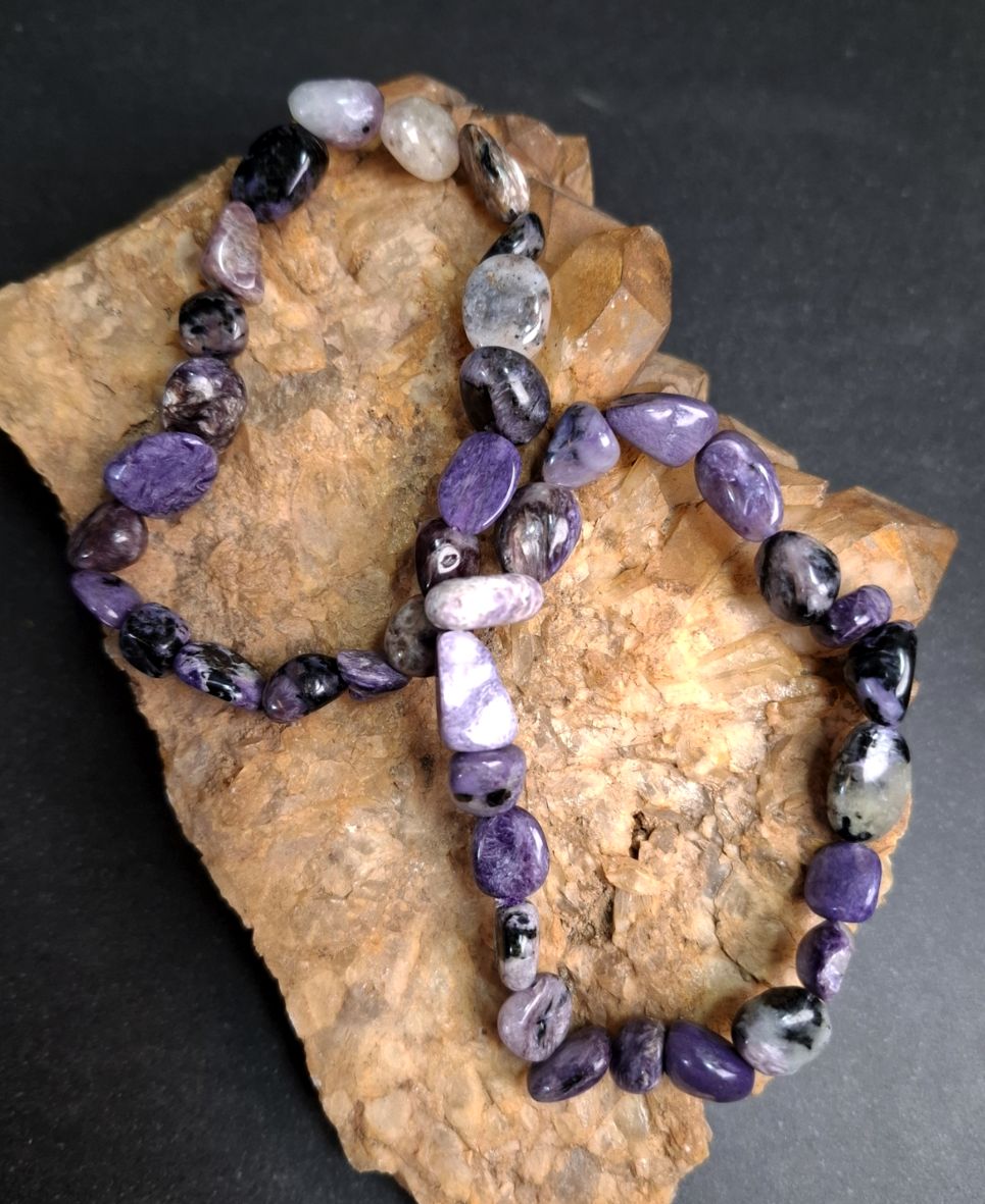 Charoit Armband 