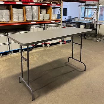 Buffébord 180x80cm justerbar höjd. 