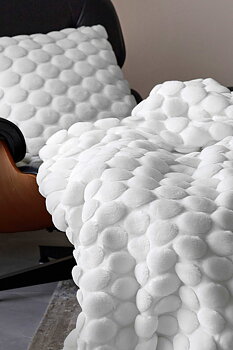 EGGSHELL PLÄD WHITE 130x170 CEANNIS