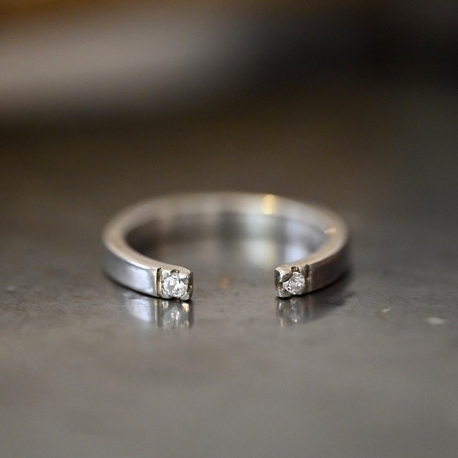 Ring Poppy handgjord guld 18 karat