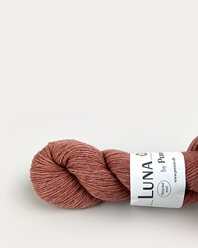 Luna -  Rost/15