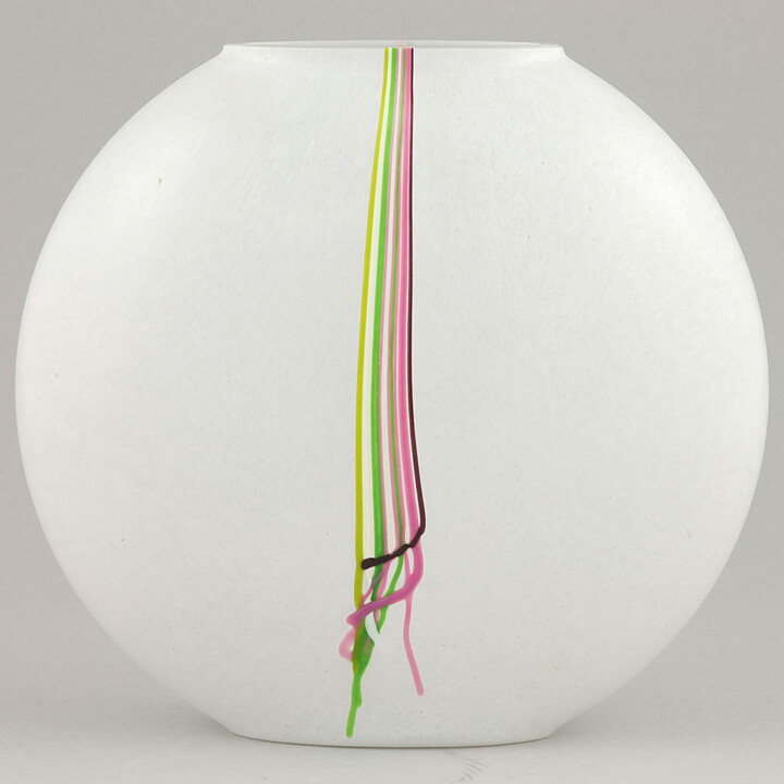 バーティル･ヴァリーン 虹のガラスの花瓶 Vase 1982年 15 cm