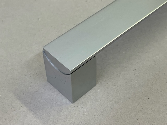 Handtag  i mattkrom - 2