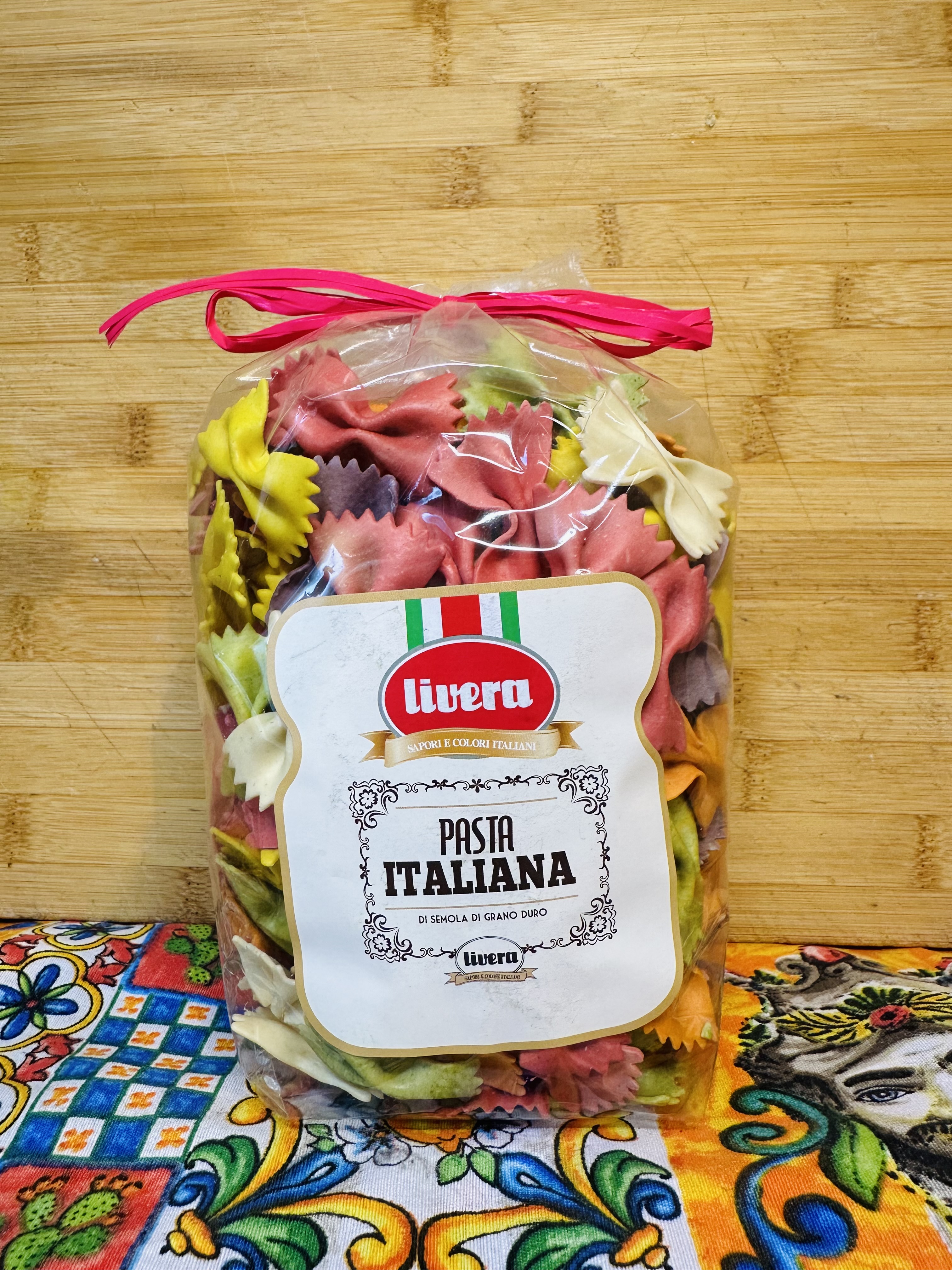Livera Farfalle 6 colori, delikatesspasta - 500g