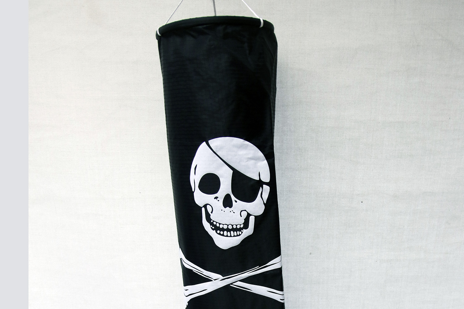 Jolly Roger Windsock 14x150 cm - 2