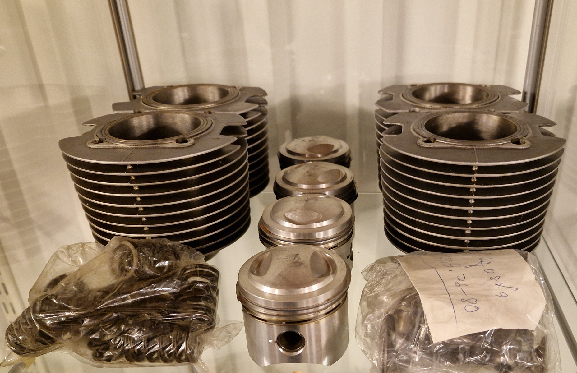 Piston 4 units