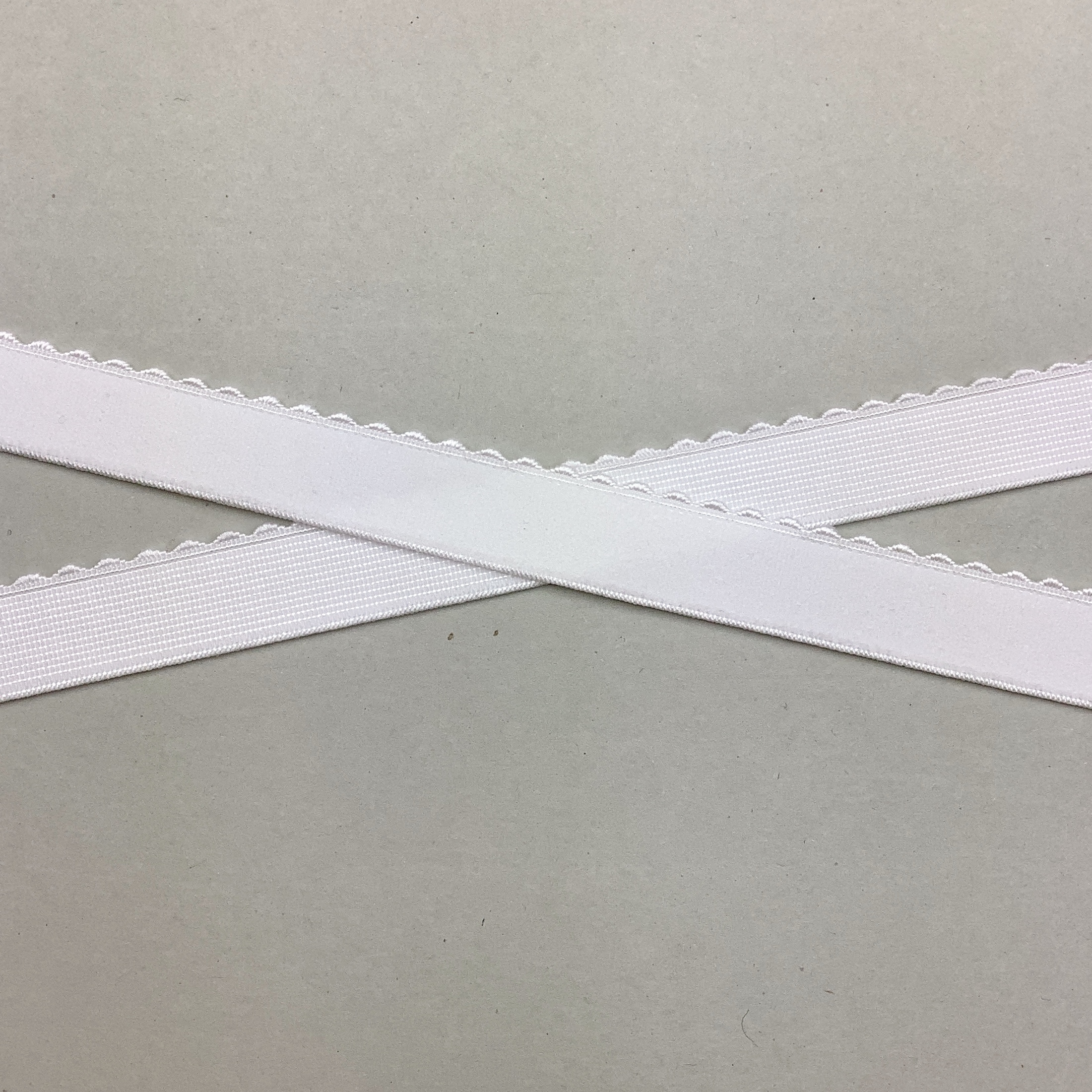 Plush picot elastic white 14-16mm - BR62