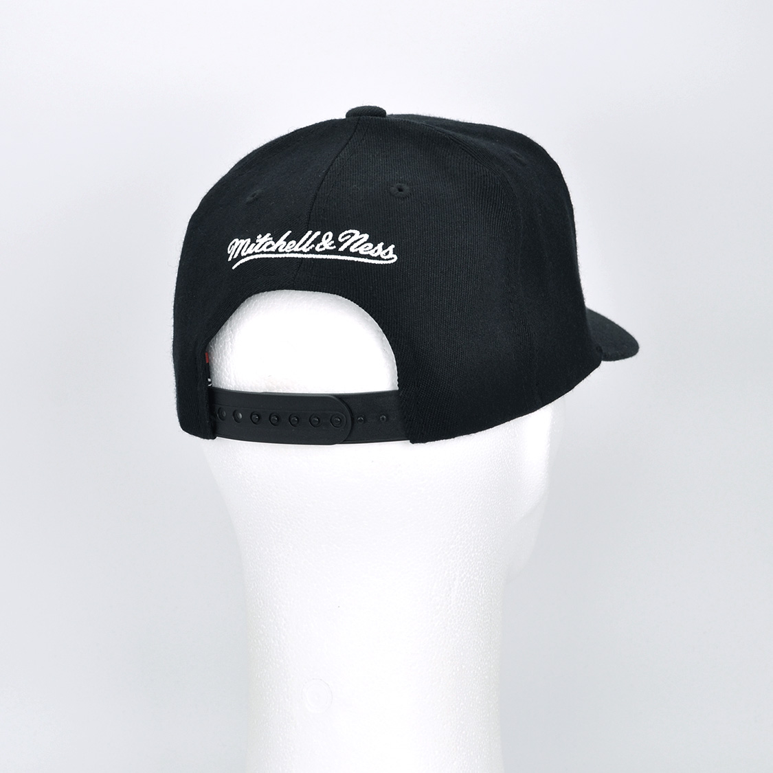Mitchell & Ness - Pinscript Black/White - 3