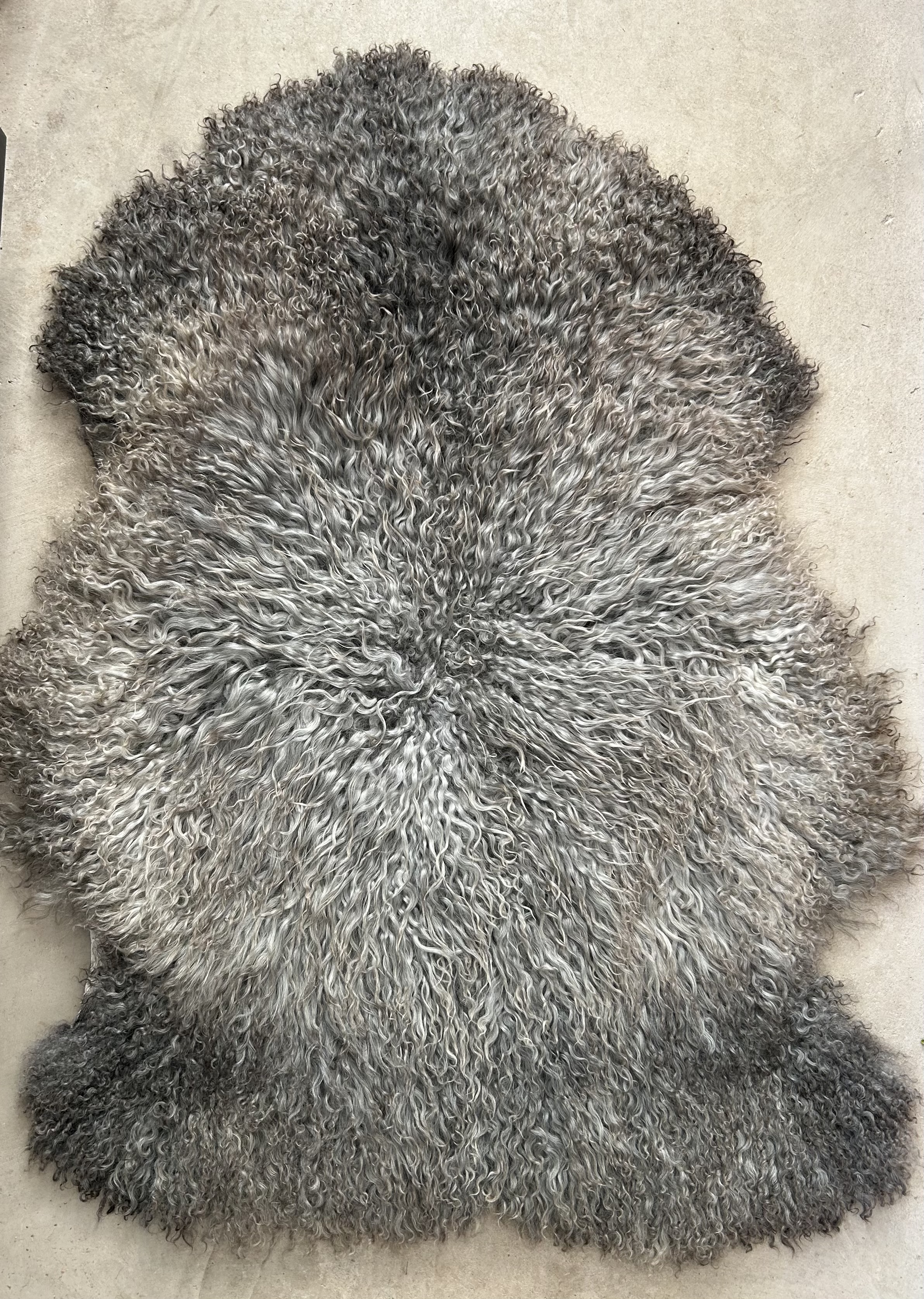 Long-haired sheepskin