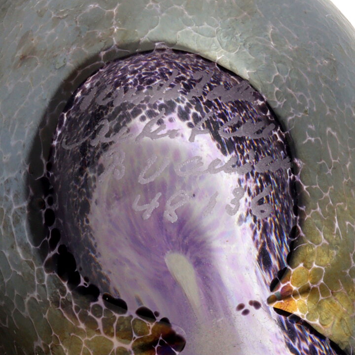 バーティル･ヴァリーン 宇宙空間の花瓶 Vase 8 cm