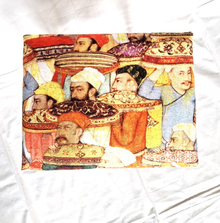 Liten pall med araber - 2