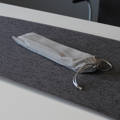 Lap top stand in textile bag