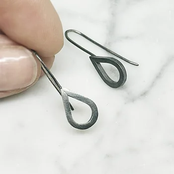 H2O MINI earring 1 pair - oxiderat silver