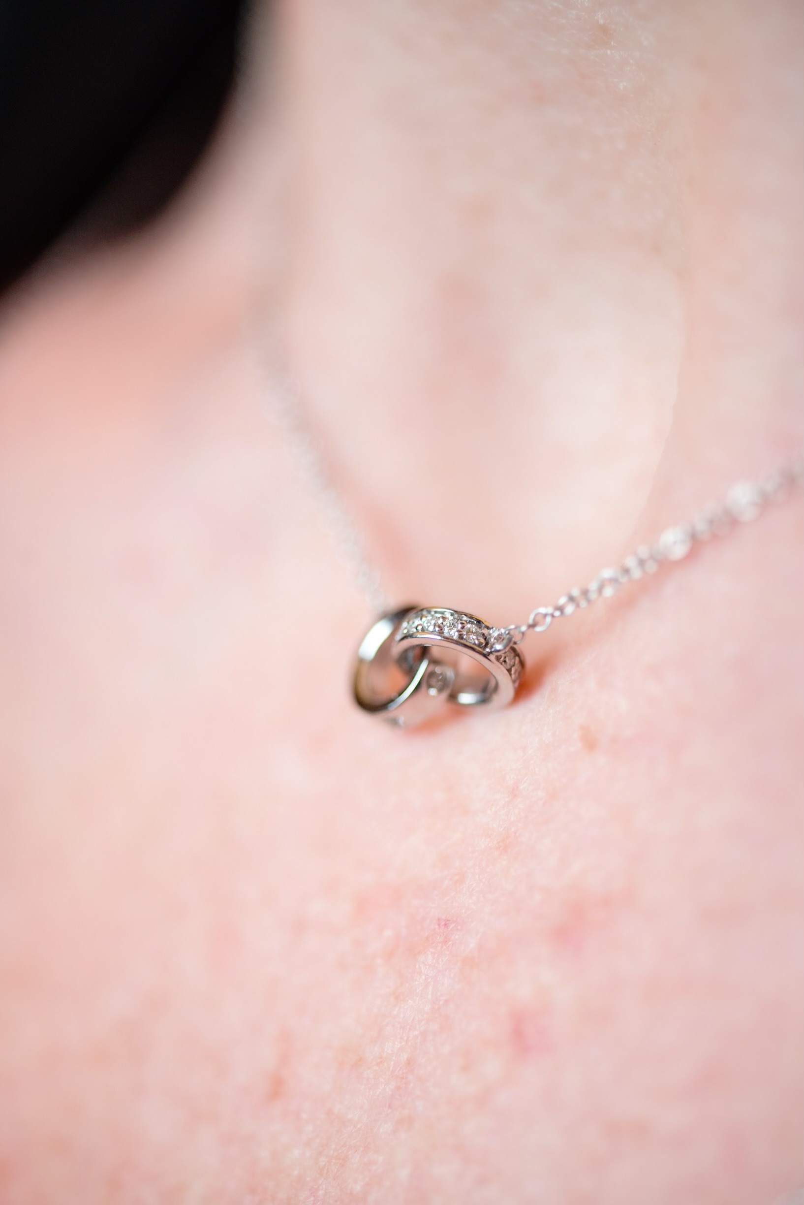 Diamond love necklace petite - 3