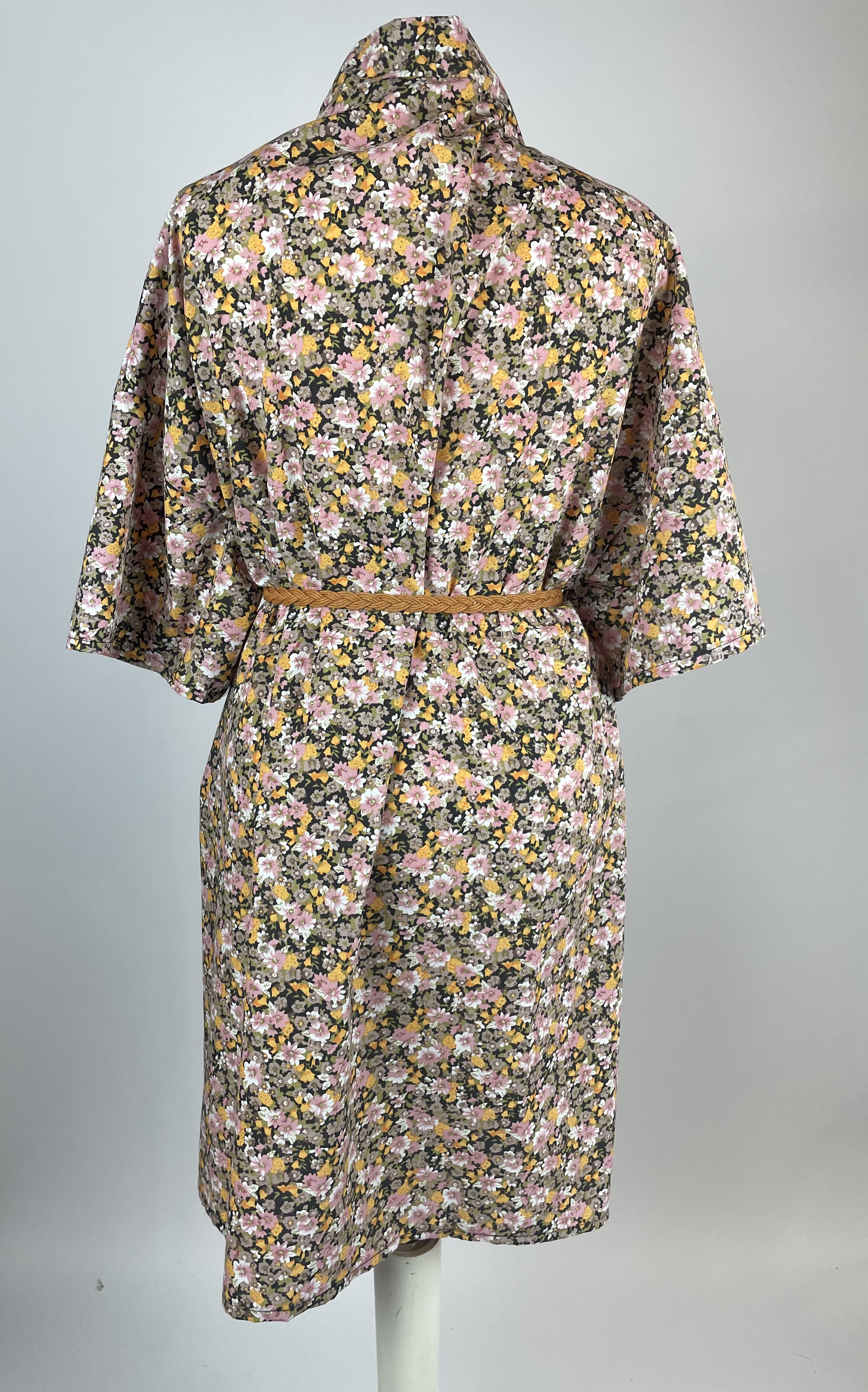handsydd småblommig kimono  - 2