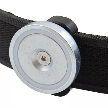 Double Alpha Academy DAA Magnetic Magazine Pouch