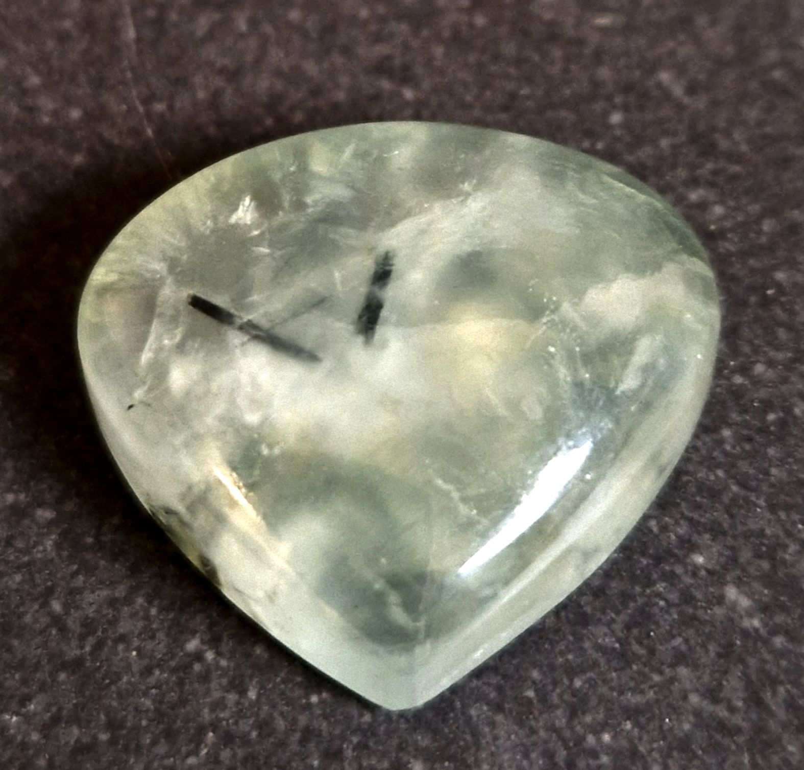 Prehnit - Cabochoner - Tre varianter - 3