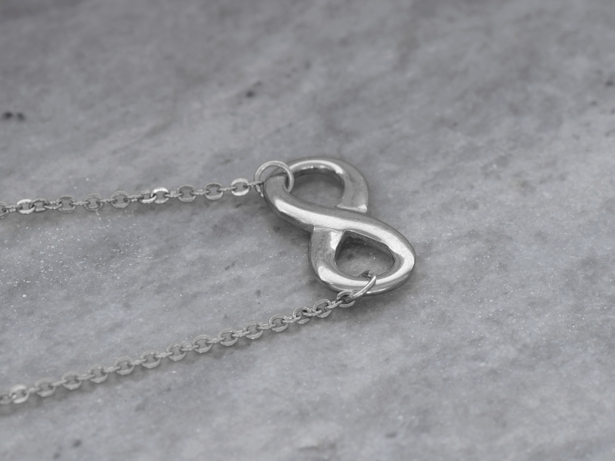 Infinity Halsband i Rostfritt Stål, Evighetstecken Hänge, Evighetssymbol Smycke - 2