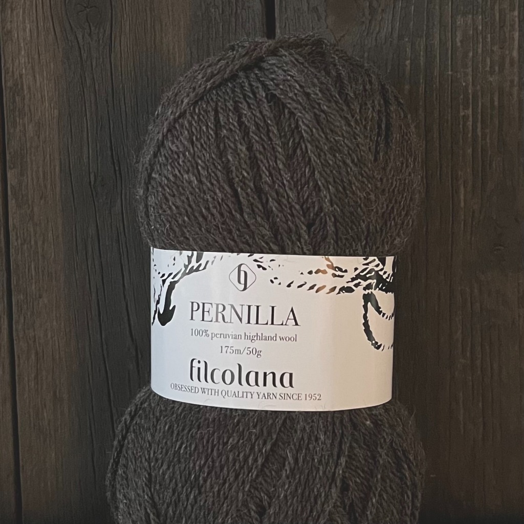 PERNILLA DARK CHOCOLATE 975